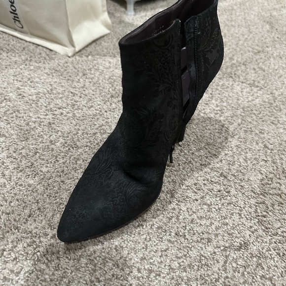 Gucci bootie heels - Picture 3 of 3